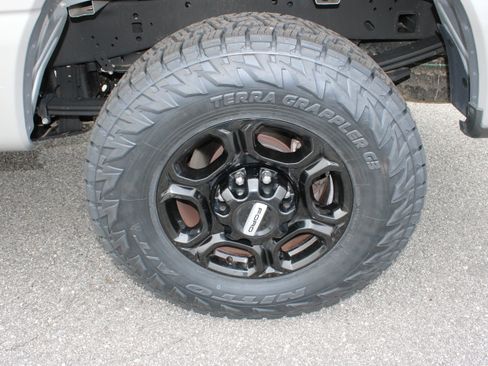 Used 2024 Ford F250 XL w/ STX Appearance Package AWD/4WD image 11