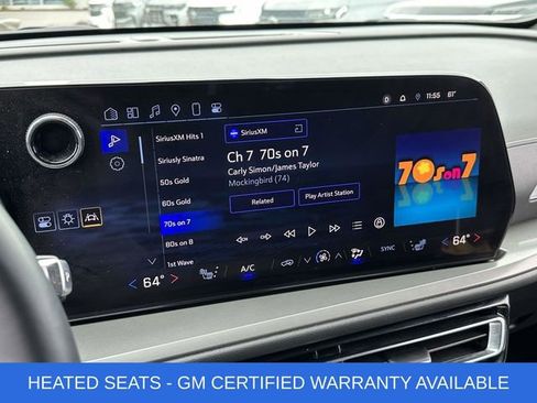 Used 2024 Chevrolet Traverse LT FWD image 3