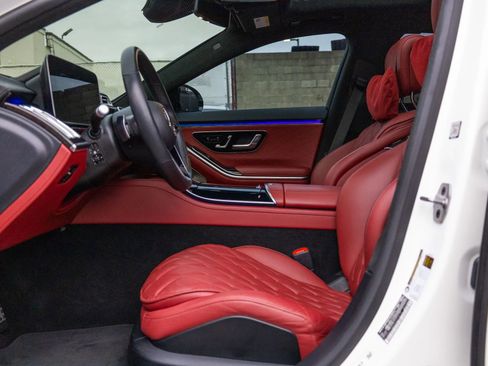 Used 2023 Mercedes-Benz S 580 4MATIC Sedan image 41