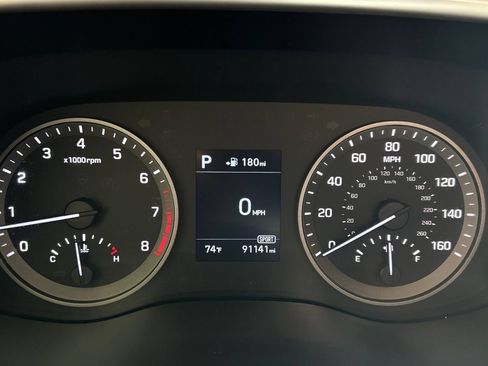 Used 2019 Hyundai Tucson Sport AWD/4WD image 21