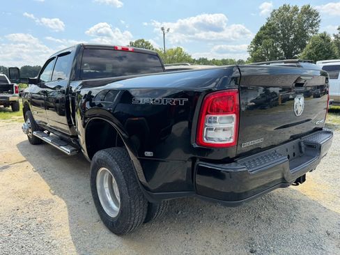 Used 2021 RAM 3500 Big Horn w/ Level 1 Equipment Group AWD/4WD image 5