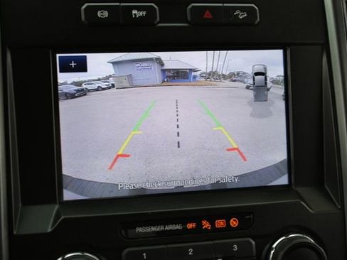 Used 2021 Ford F250 XLT w/ XLT Premium Package image 22