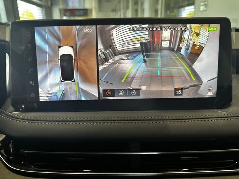 New 2026 INFINITI QX60 Sport image 22