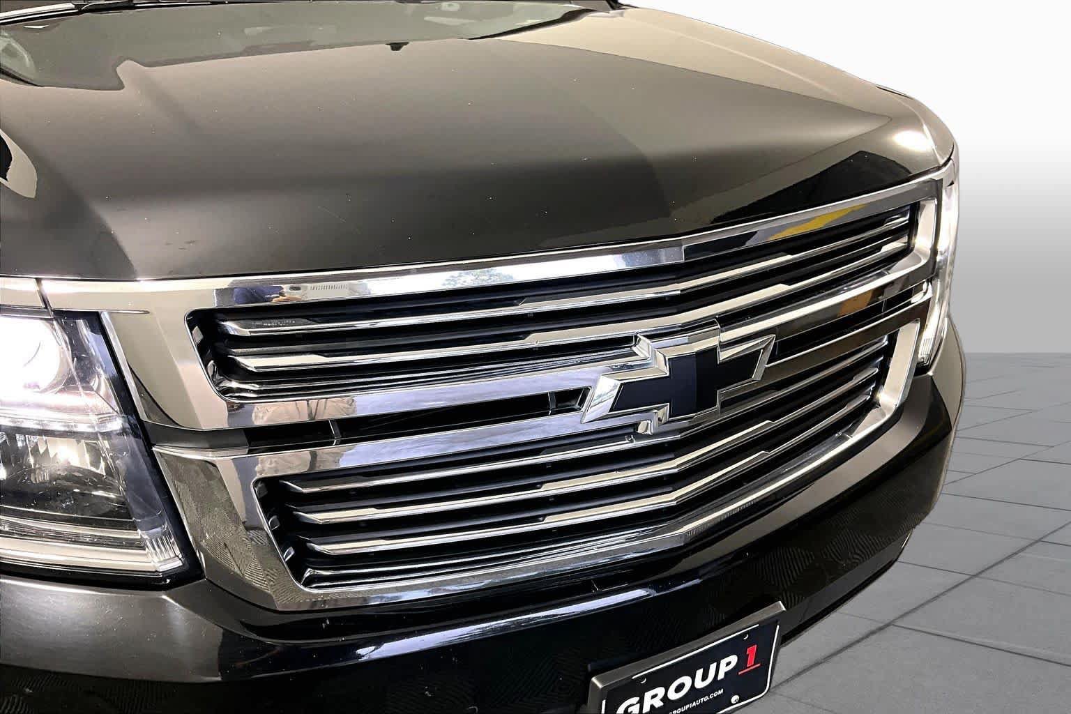 Used 2017 Chevrolet Tahoe Premier AWD/4WD image 27