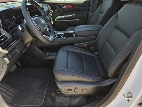 New 2026 Chevrolet Traverse Z71 w/ Enhanced Driving Package image 16