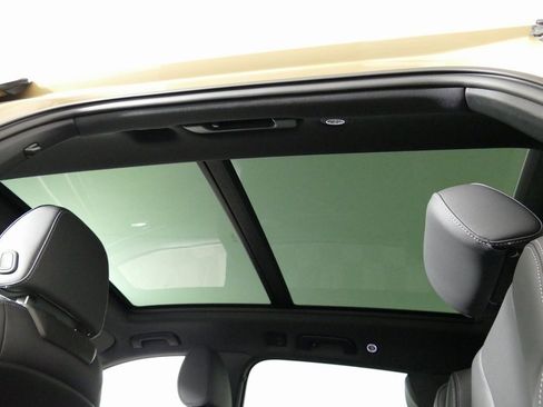 Certified 2025 Audi Q7 2.0T Premium Plus image 23