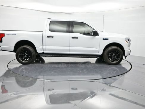 New 2025 Ford F150 Lightning XLT image 5