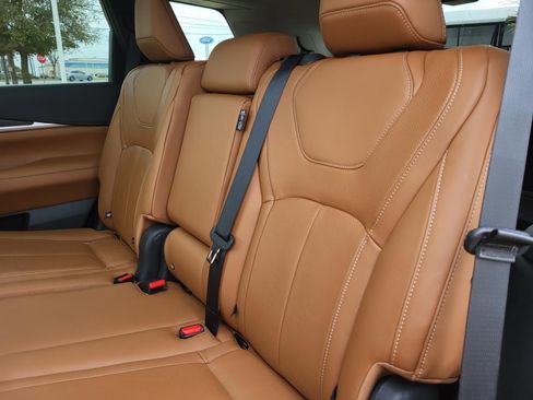 Used 2023 INFINITI QX60 Sensory w/ Vision Package image 21