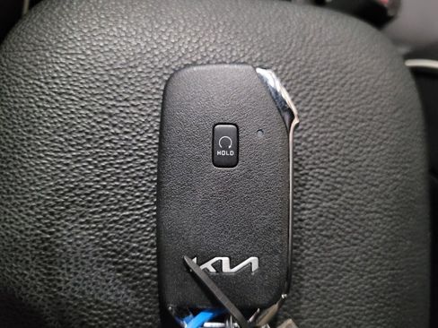 Used 2023 Kia Forte GT-Line w/ GT-Line Premium Package FWD image 32