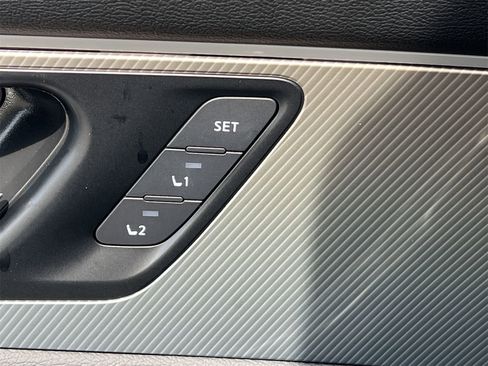 New 2025 Nissan Murano SL image 19