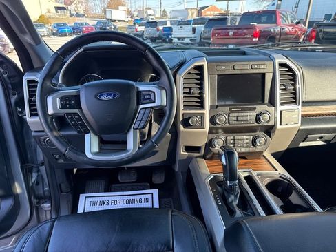 Used 2020 Ford F150 Lariat AWD/4WD image 9