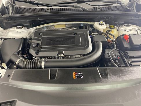 Used 2024 Buick Envision Avenir image 36