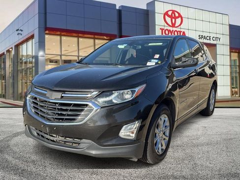 Used 2019 Chevrolet Equinox LT image 1