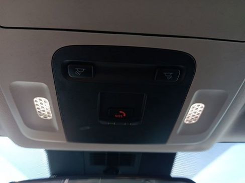 Used 2025 Toyota Camry LE image 20