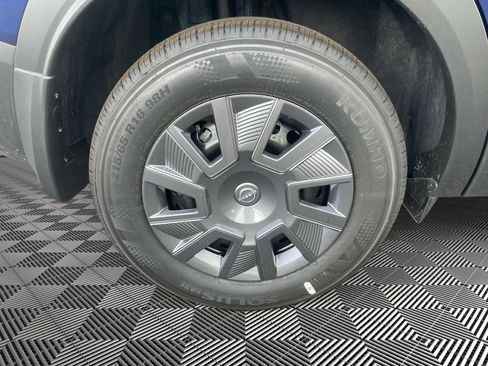 New 2026 Nissan Kicks S FWD image 7