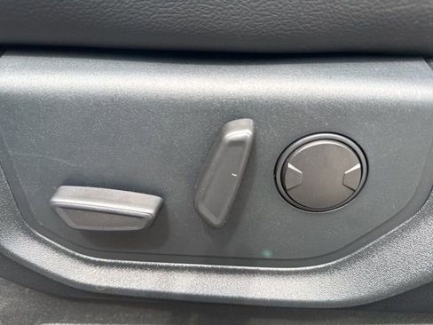 Certified 2021 Ford F250 Lariat AWD/4WD image 11
