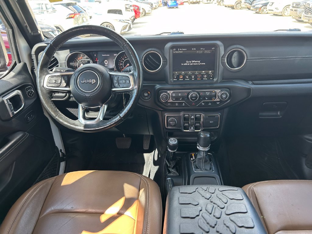 Used 2022 Jeep Gladiator Overland w/ Popular Equipment Package AWD/4WD image 18