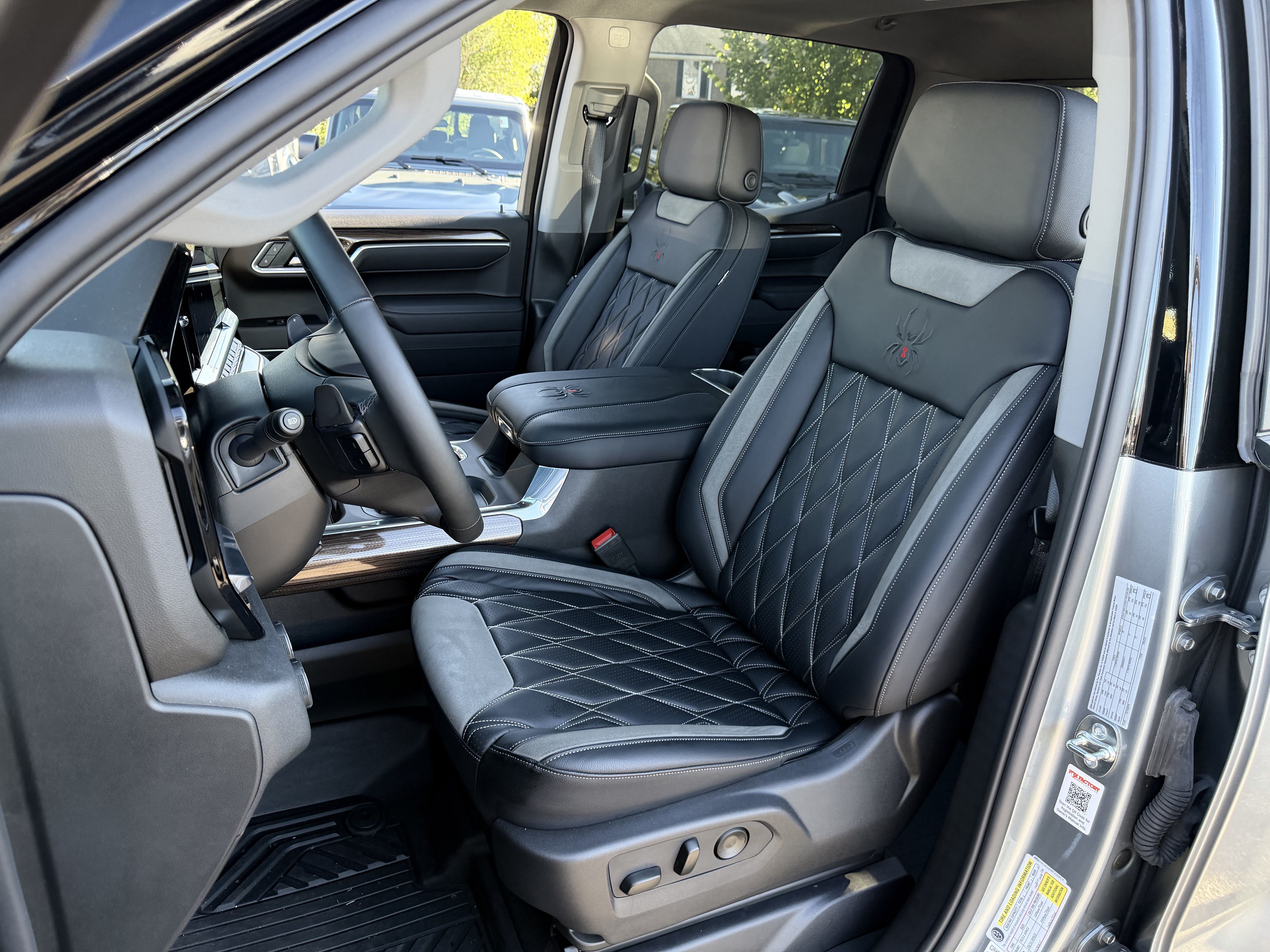 Used 2026 Chevrolet Silverado 1500 RST AWD/4WD image 16