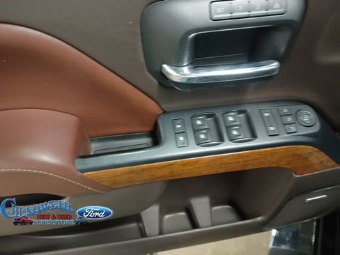 Used 2016 Chevrolet Silverado 1500 High Country w/ High Country Premium Package image 9