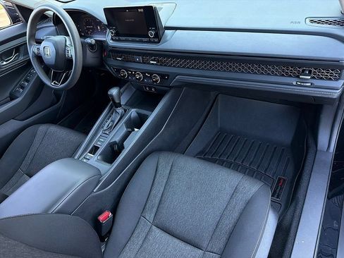 Used 2023 Honda Accord EX image 22