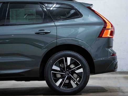 New 2026 Volvo XC60 T8 Core w/ Climate Package AWD/4WD image 4