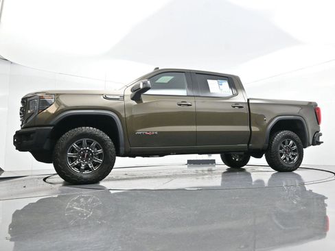 Used 2024 GMC Sierra 1500 AT4X image 49