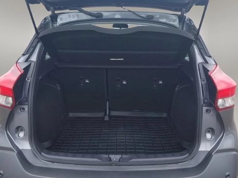 Used 2020 Nissan Kicks SV FWD image 20