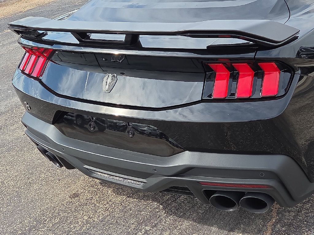 Used 2026 Ford Mustang Dark Horse RWD image 15