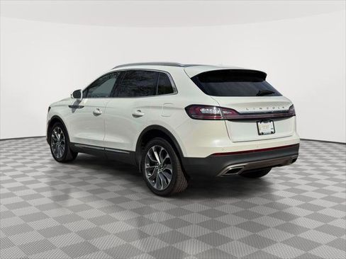 Used 2022 Lincoln Nautilus Reserve AWD/4WD image 5