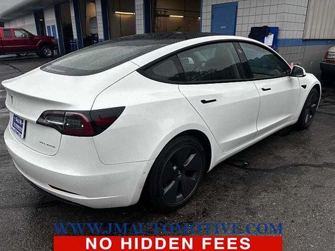Used 2022 Tesla Model 3 Long Range AWD/4WD image 5