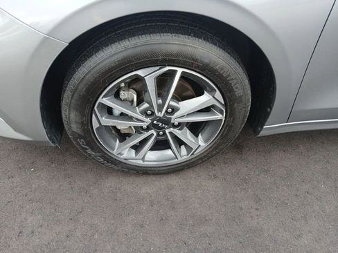 Certified 2024 Kia Forte LXS image 10