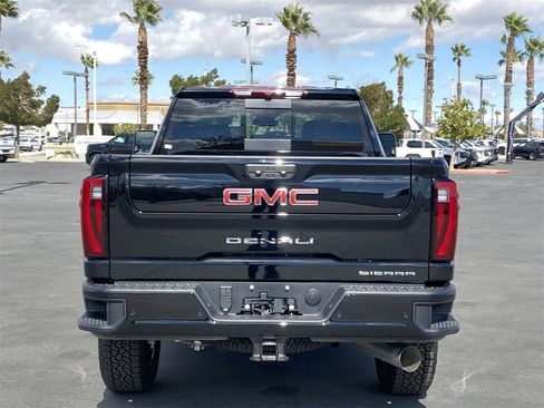 New 2025 GMC Sierra 2500 Denali image 6