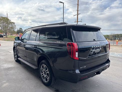 Used 2025 Ford Expedition Max Active image 6