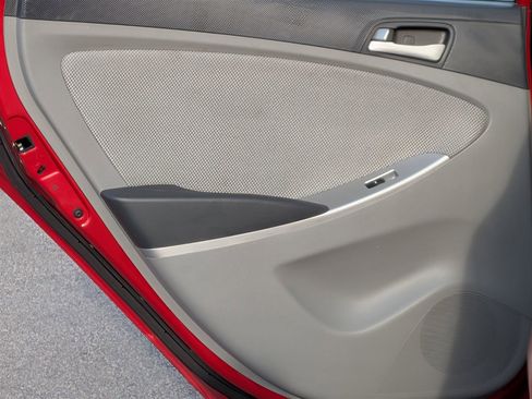 Used 2014 Hyundai Accent GS image 21