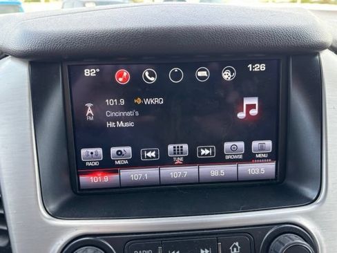 Used 2016 GMC Yukon XL SLT w/ Open Road Package AWD/4WD image 23