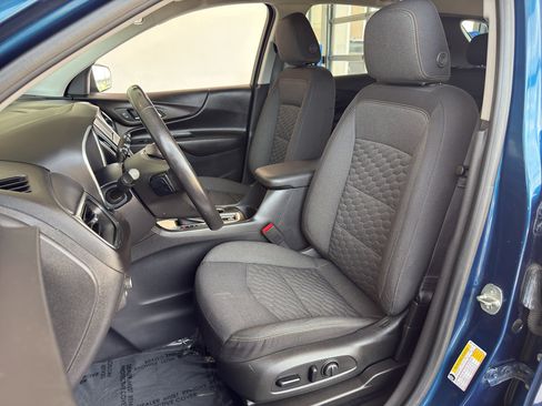 Used 2020 Chevrolet Equinox LT FWD image 11