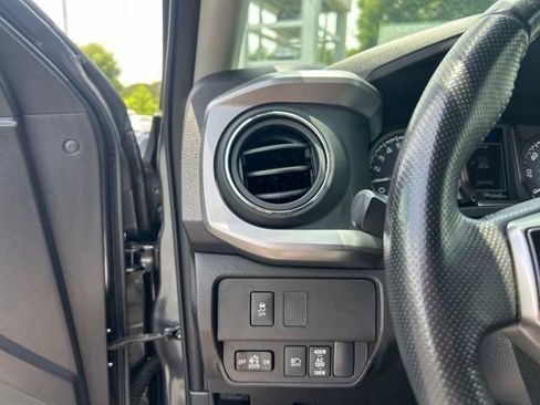 Used 2023 Toyota Tacoma 4x4 Double Cab w/ Trail Edition image 27
