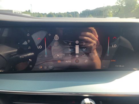 New 2025 Nissan Murano SL AWD/4WD image 22