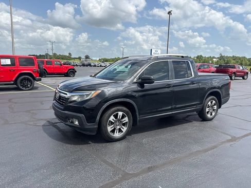 Used 2017 Honda Ridgeline RTL image 3