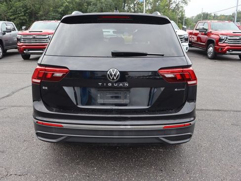 Used 2022 Volkswagen Tiguan SE AWD/4WD image 37