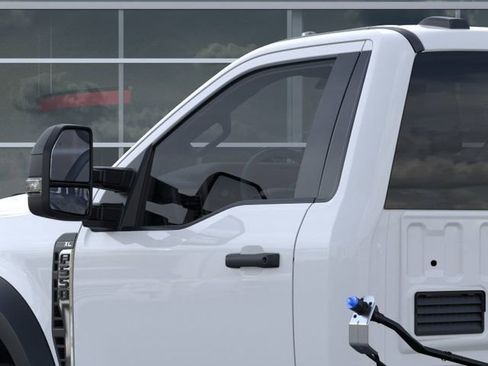 New 2025 Ford F550 4x4 Regular Cab Super Duty image 20