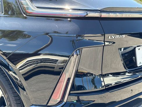 New 2026 Cadillac Lyriq Sport AWD/4WD image 15
