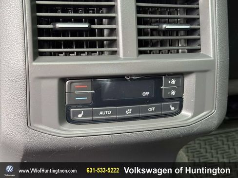 Certified 2023 Volkswagen Atlas SEL Premium AWD/4WD image 12