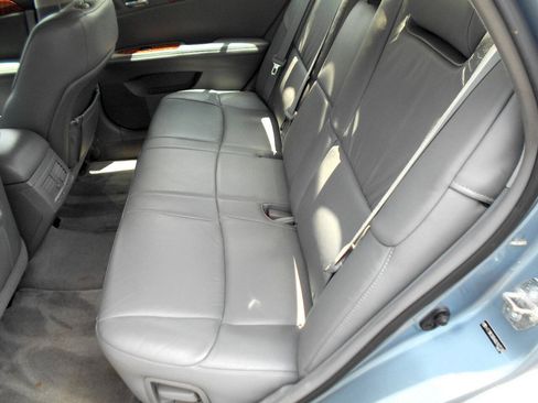Used 2006 Toyota Avalon XLS FWD image 19
