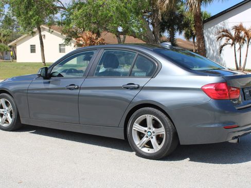 Used 2015 BMW 320i Sedan image 3