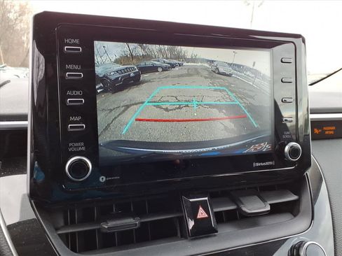 Certified 2021 Toyota Corolla LE image 15