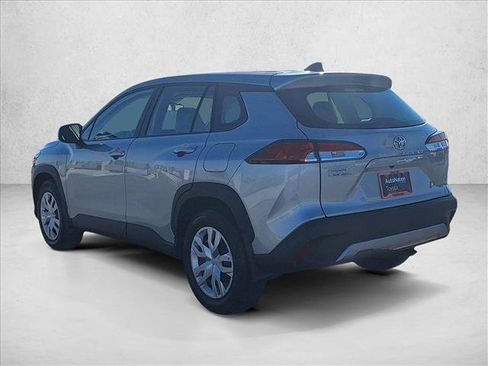 Certified 2024 Toyota Corolla Cross L image 7