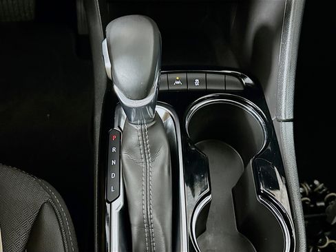 Used 2025 Buick Encore GX Preferred FWD image 24
