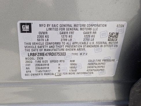 Used 2024 Buick Envision Preferred AWD/4WD image 41