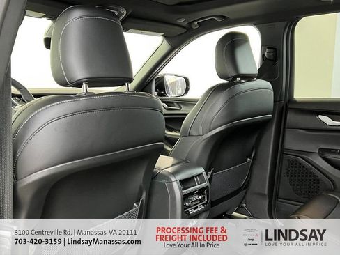 New 2025 Jeep Grand Cherokee Altitude AWD/4WD image 23